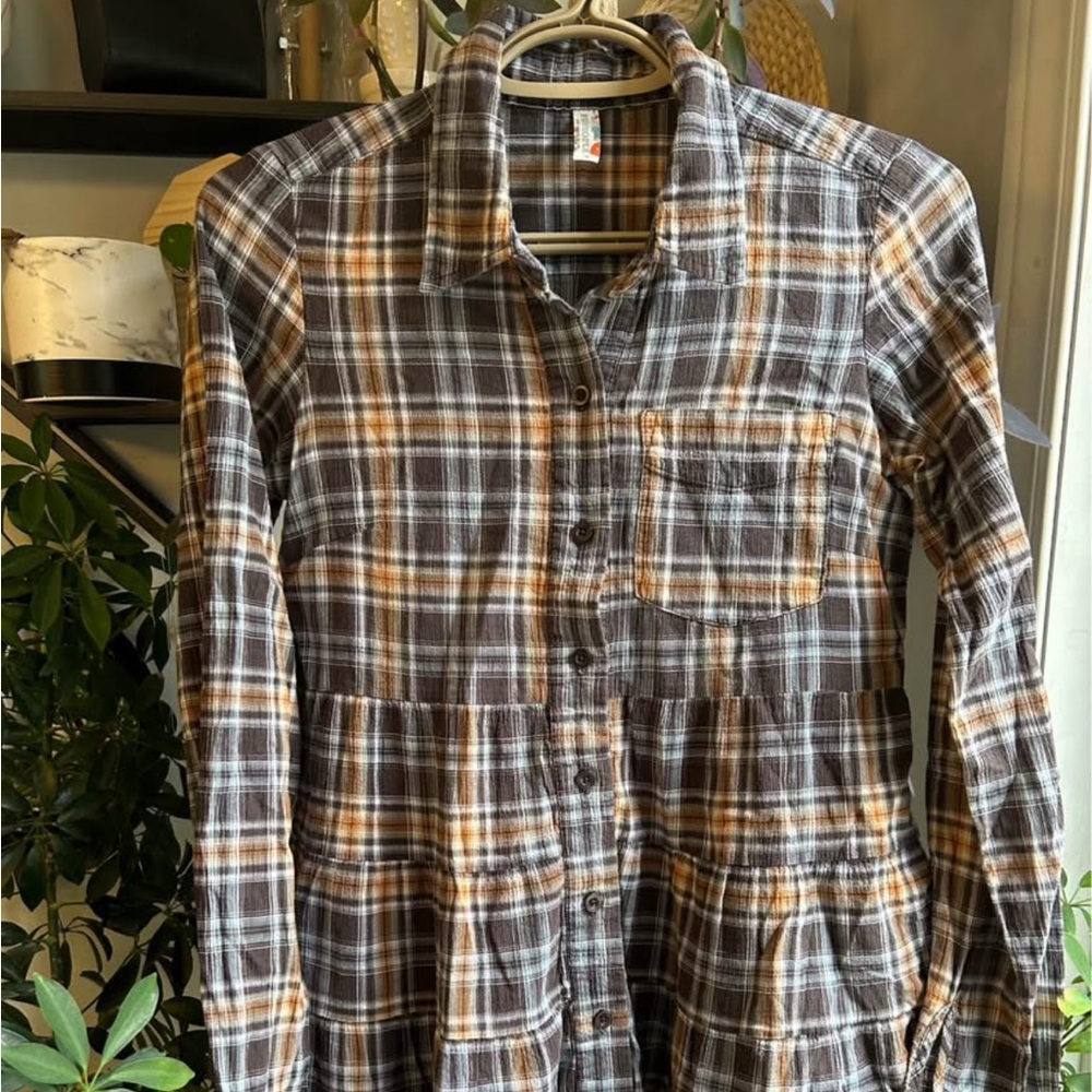 Free People Sz 2 Tiered Plaid Button Up